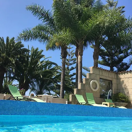 Finca Casa Vieja アパート